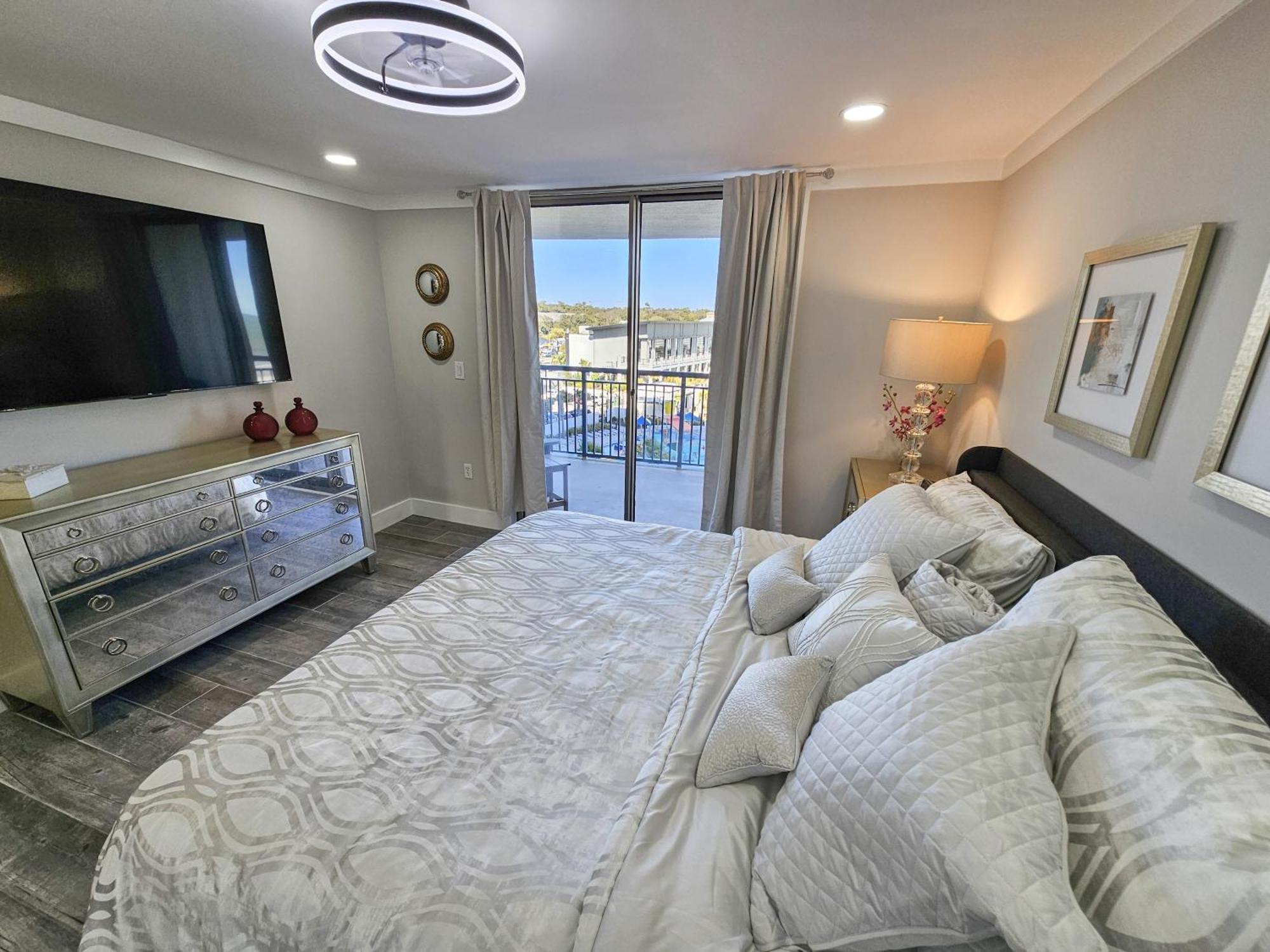 Superbly Updated Ocean View Condo, 303 Brighton, Full Access