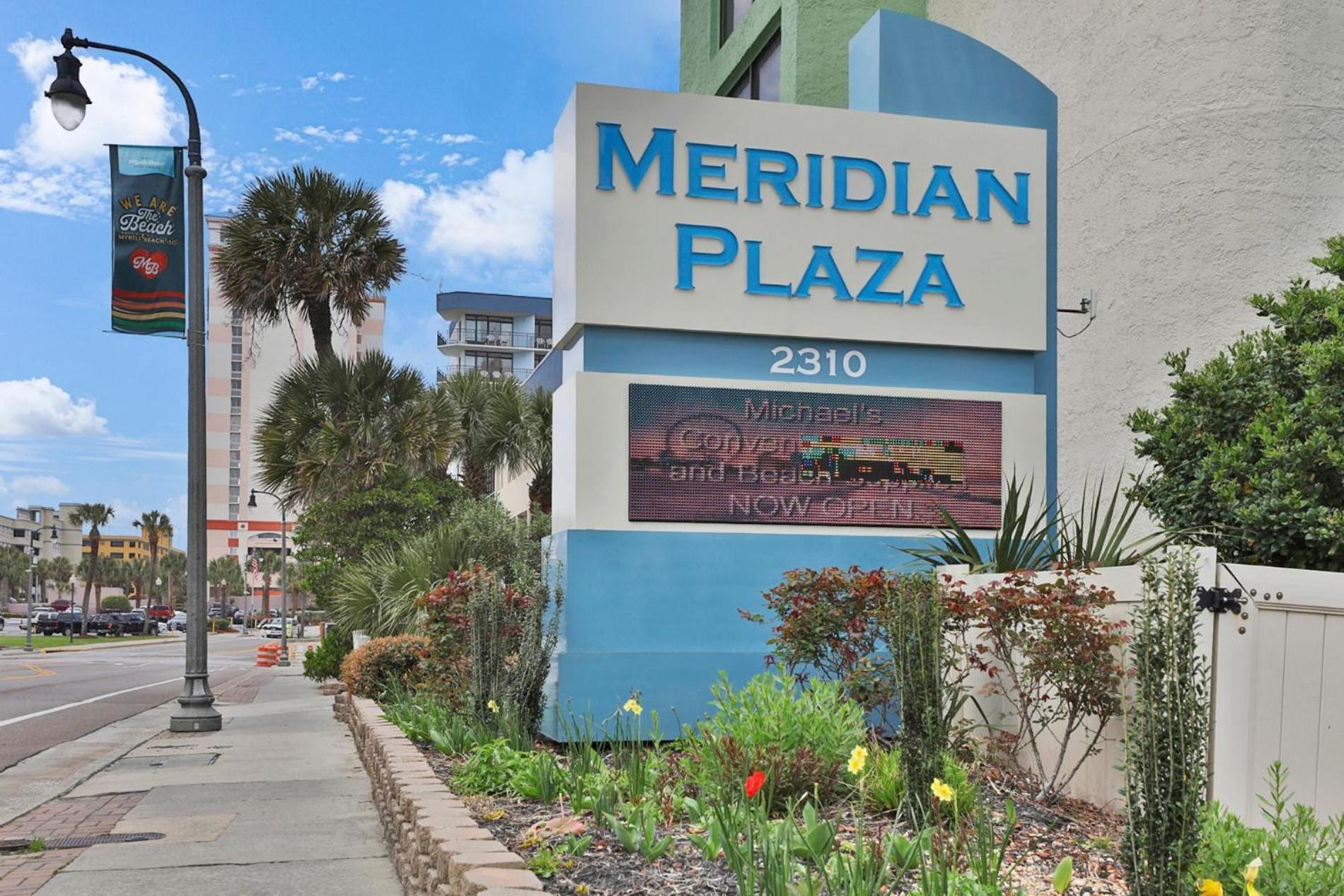 Memorable Sunrises At Meridian Plaza By Wavecrest Beach Vacations Holiday home *