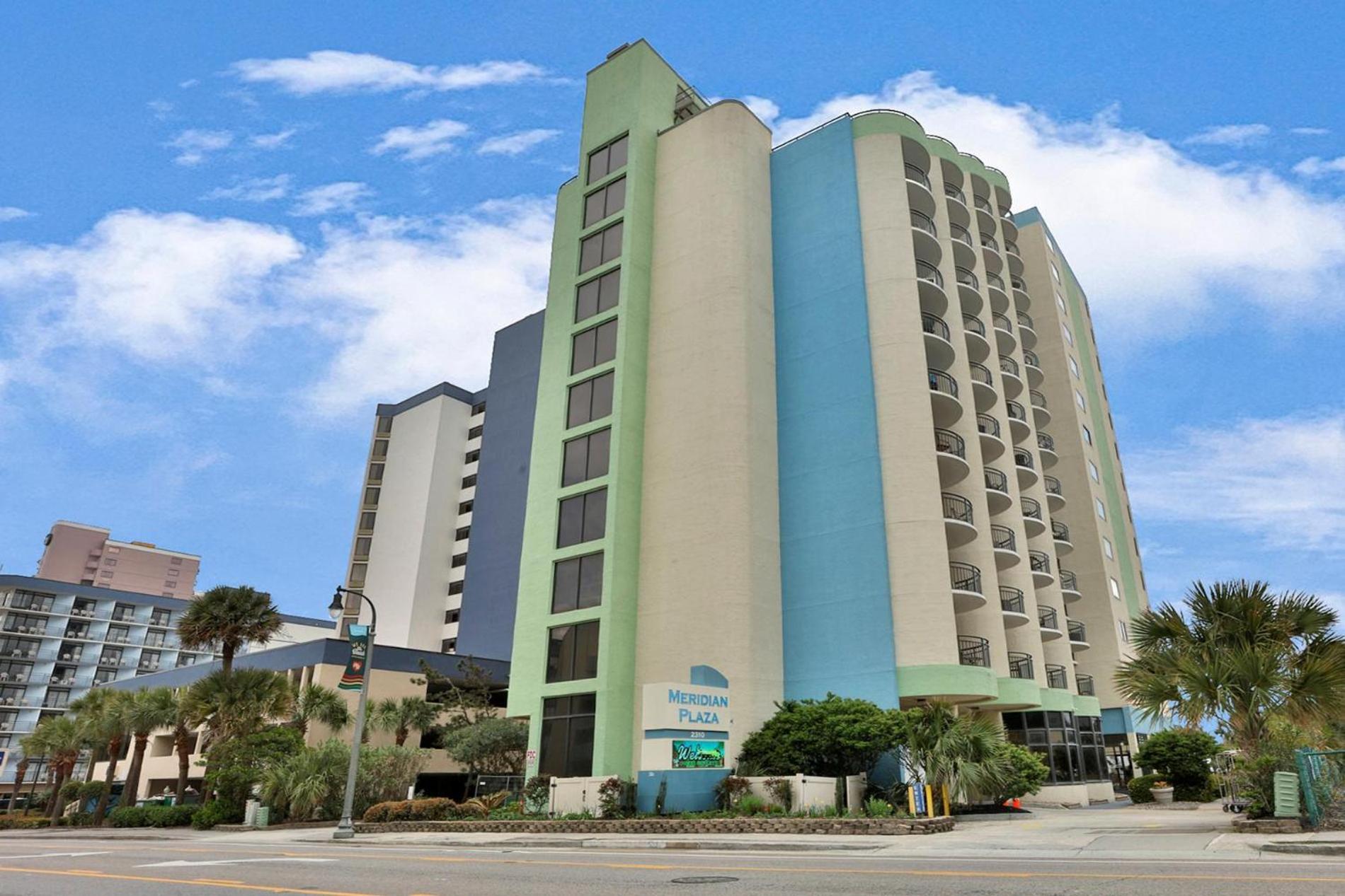 Memorable Sunrises At Meridian Plaza By Wavecrest Beach Vacations Holiday home *