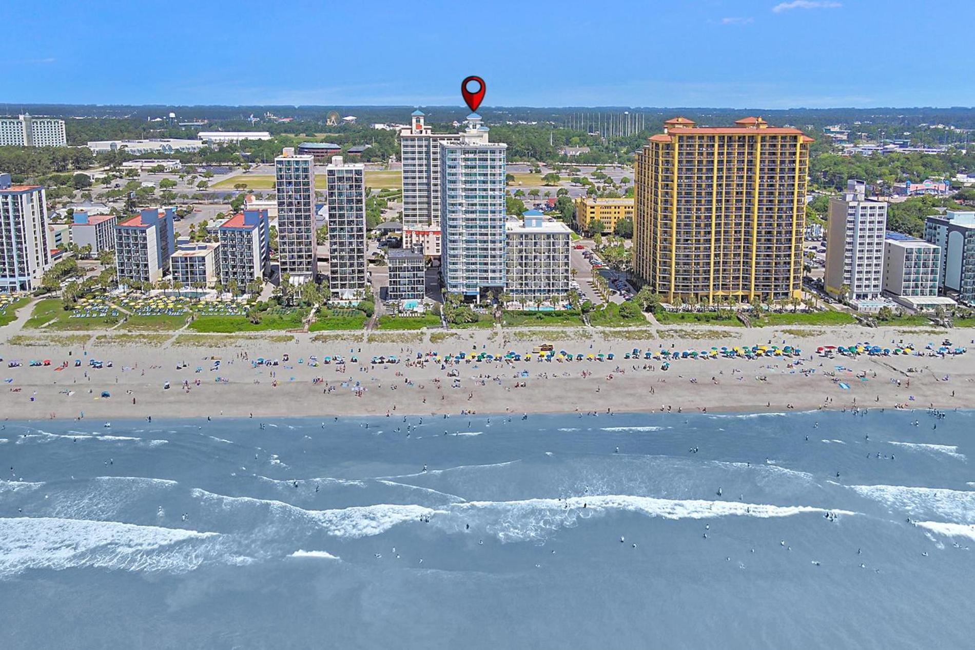 Holiday home Ocean Views And Salty Breeze At Carolinian