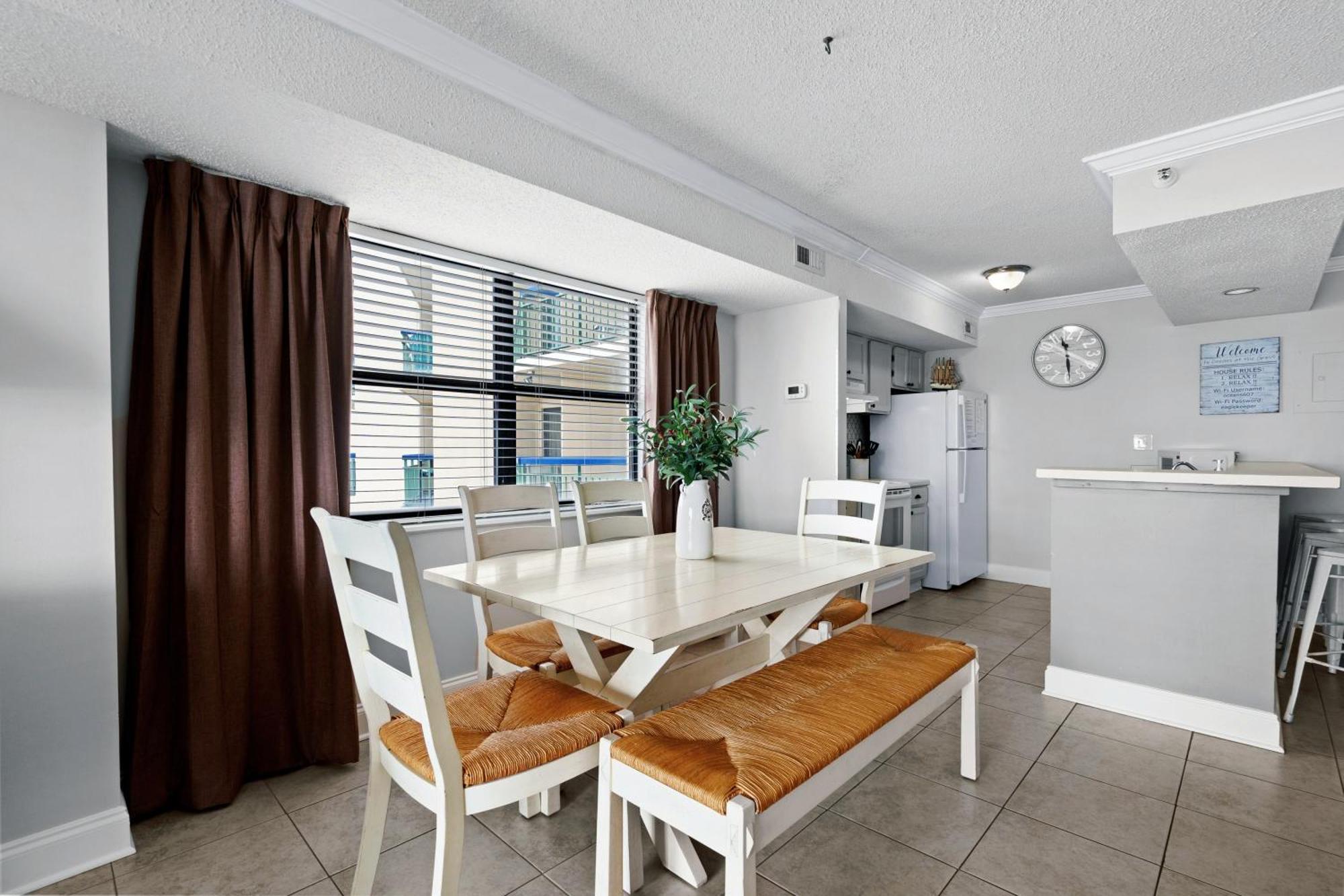 Oceanfront 2bd, 2ba-north Myrtle Holiday home Myrtle Beach