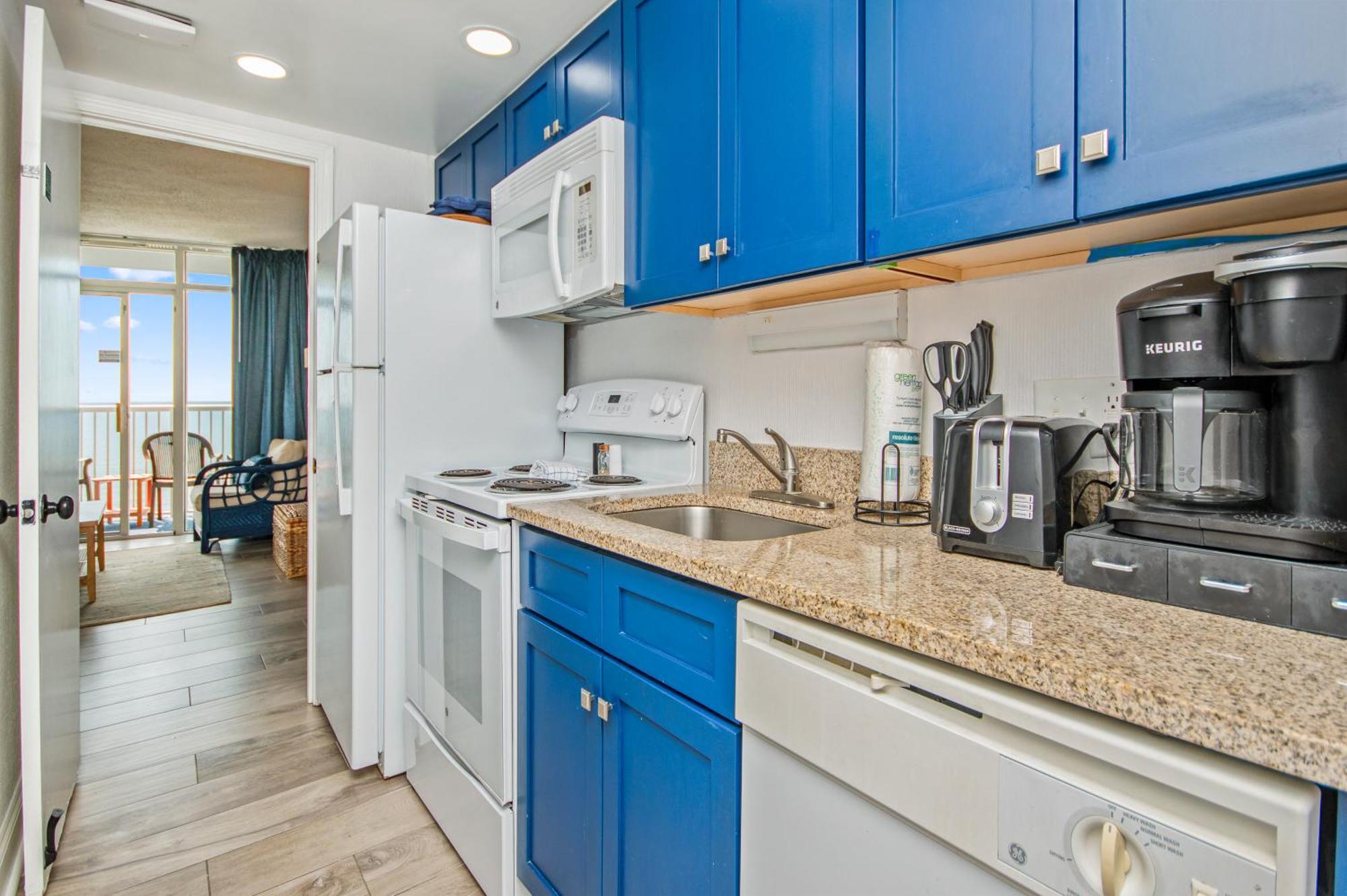 Sea Breeze Apartment *