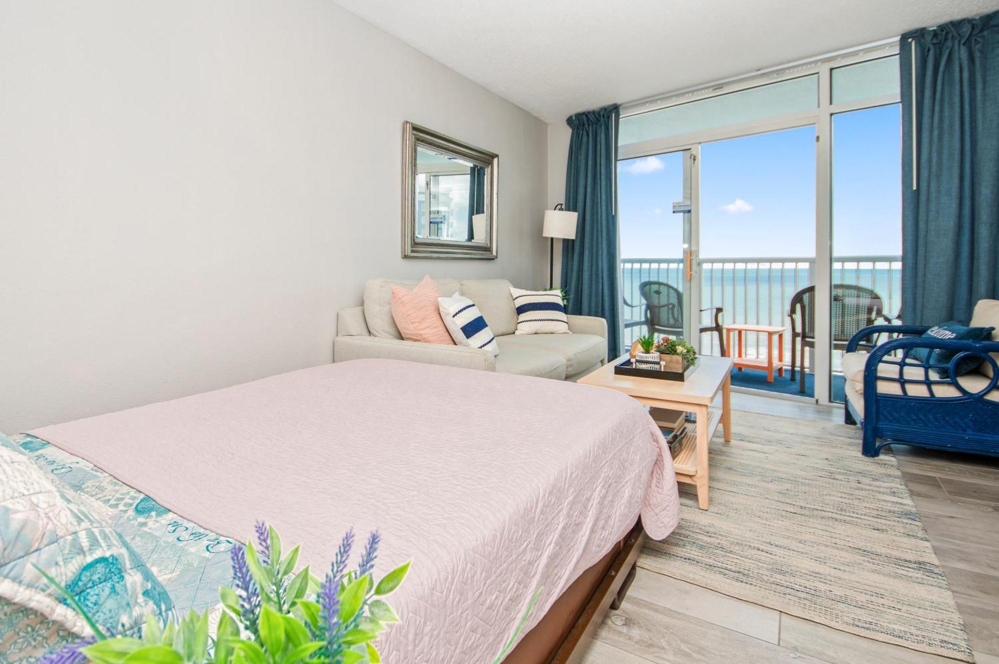 Apartment Sea Breeze