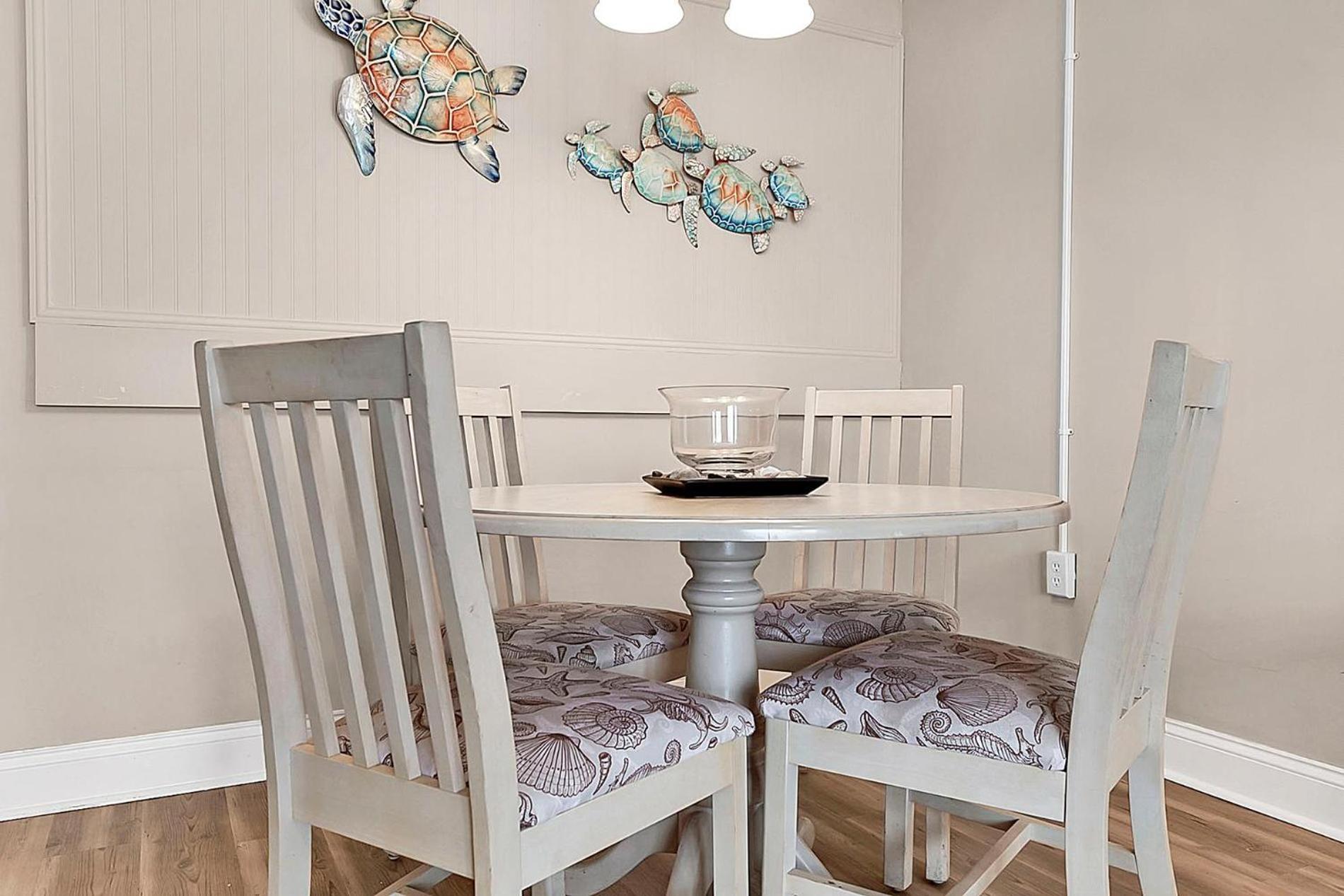 Ocean Side Serenity At Ocean Annies Holiday home