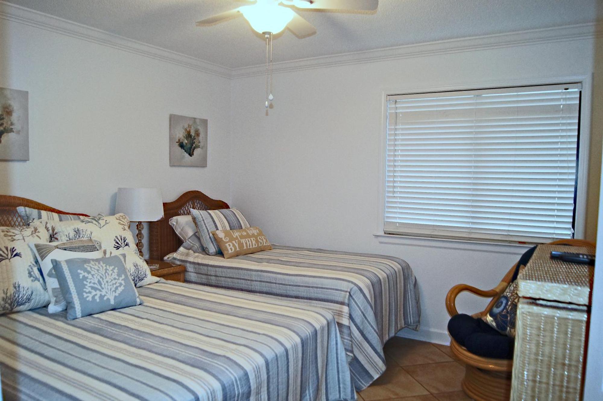 Sea Cloisters 104e Holiday home *
