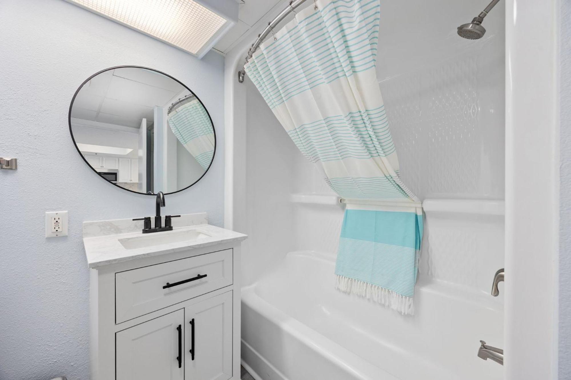 Charming 3br 2ba Oceanfront Myrtle Beach