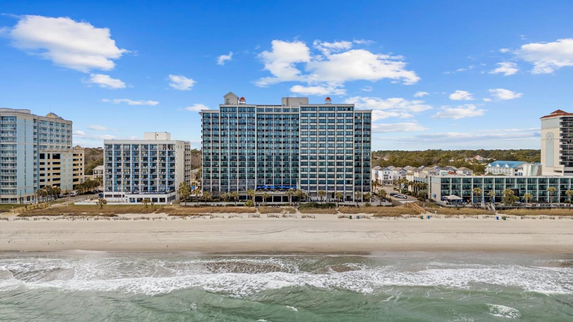 Family-friendly Oceanfront At Compass Cove In Myrtle Apartment