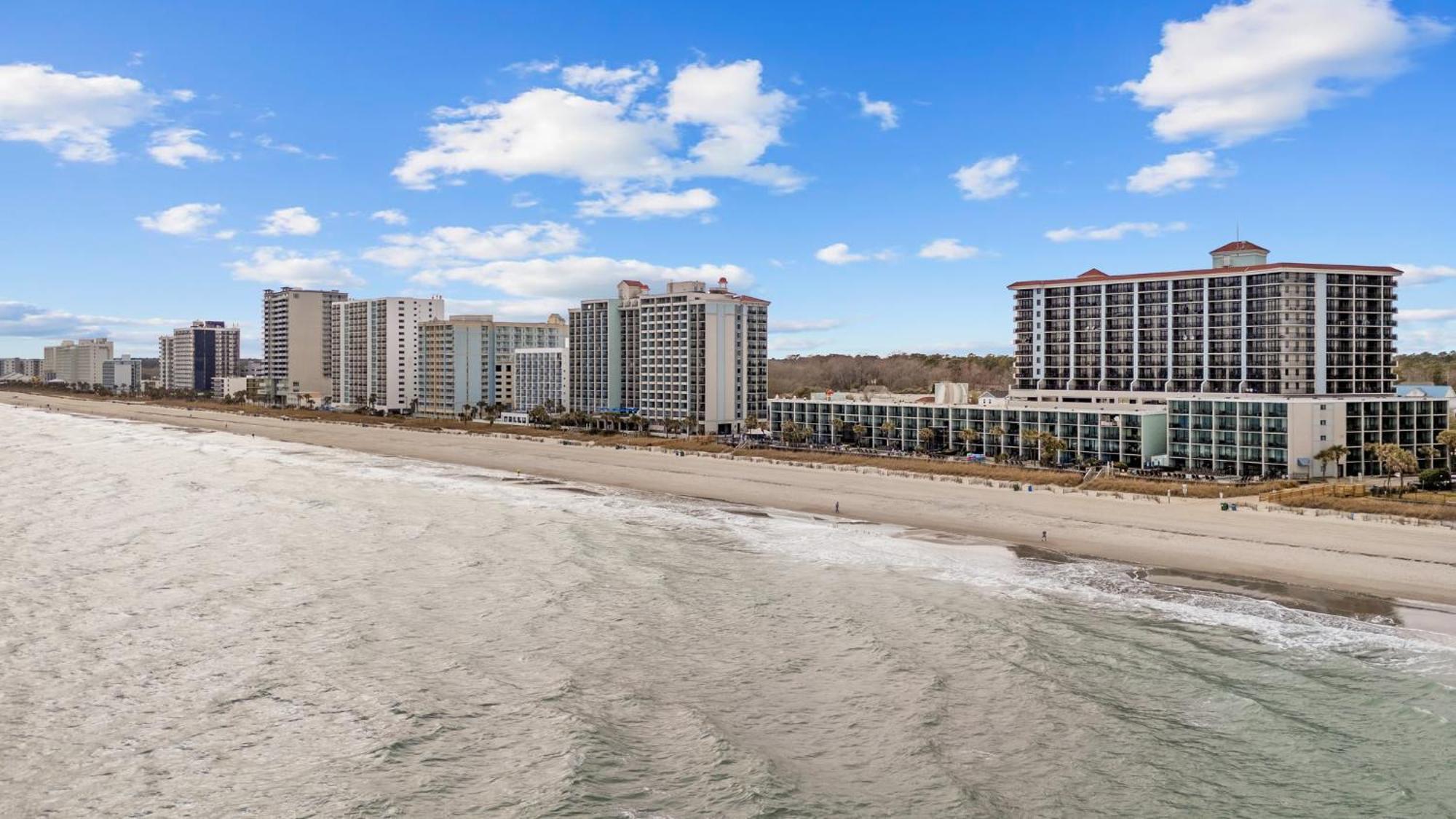 Apartment Family-friendly Oceanfront At Compass Cove In Myrtle