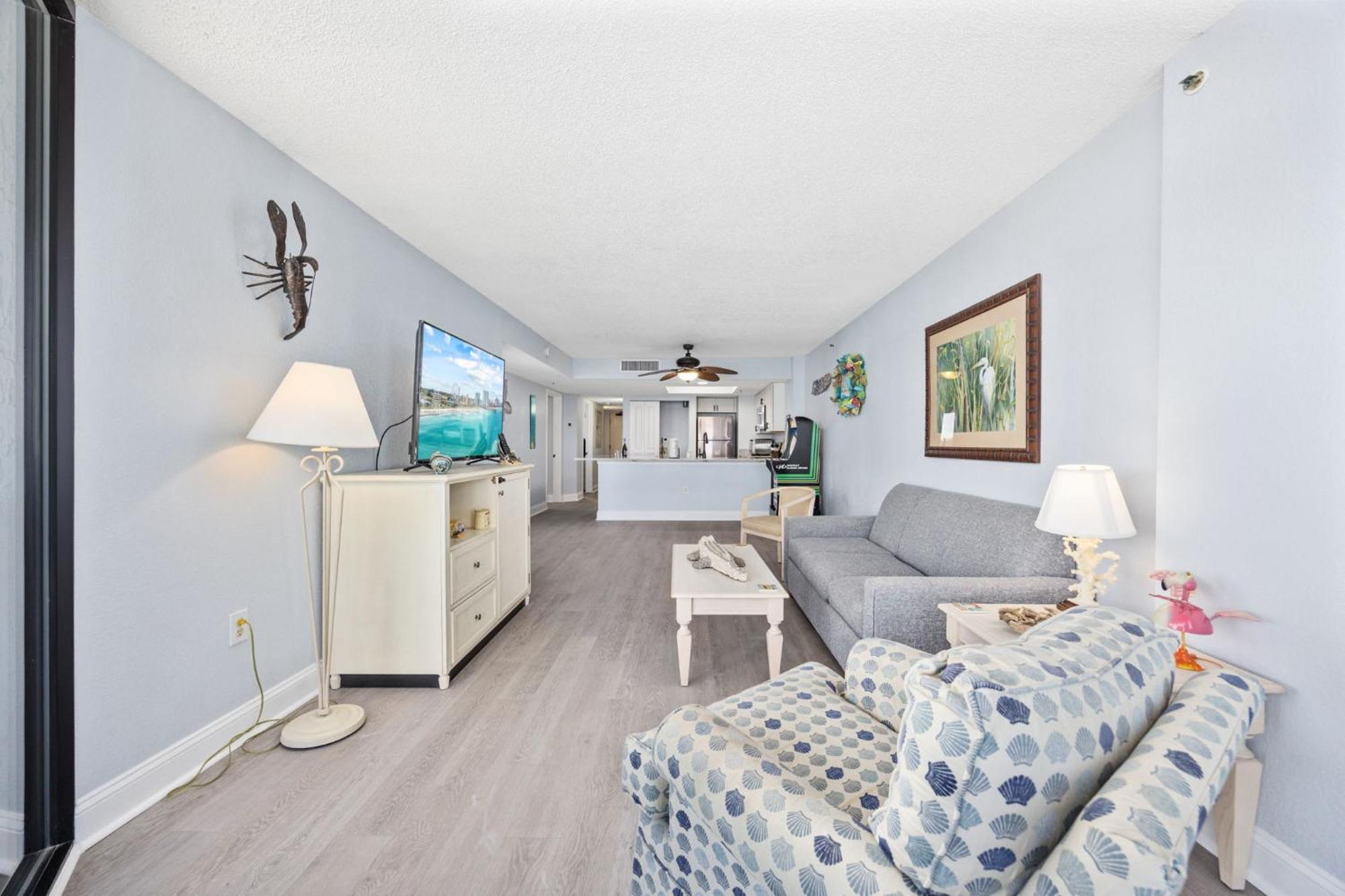 Apartment Family-friendly Oceanfront At Compass Cove In Myrtle