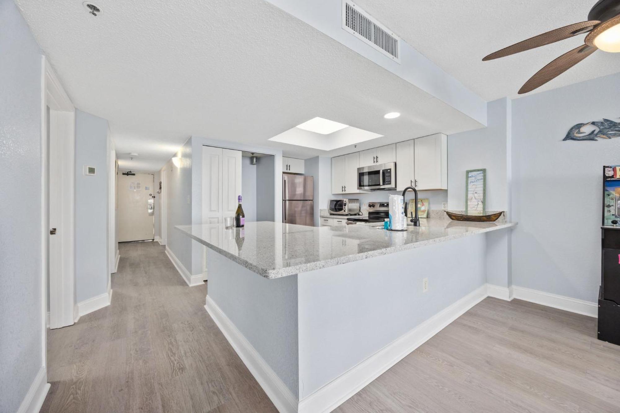 Apartment Family-friendly Oceanfront At Compass Cove In Myrtle *