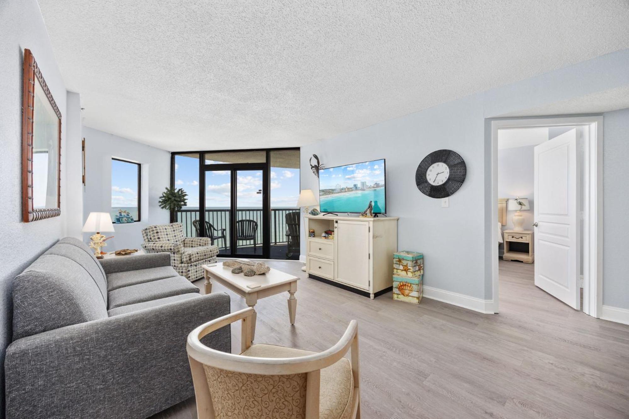 Family-friendly Oceanfront At Compass Cove In Myrtle