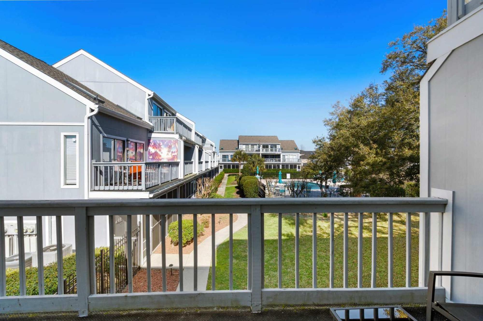 Holiday home 1j Golf Colony In Family Friendly Surfside