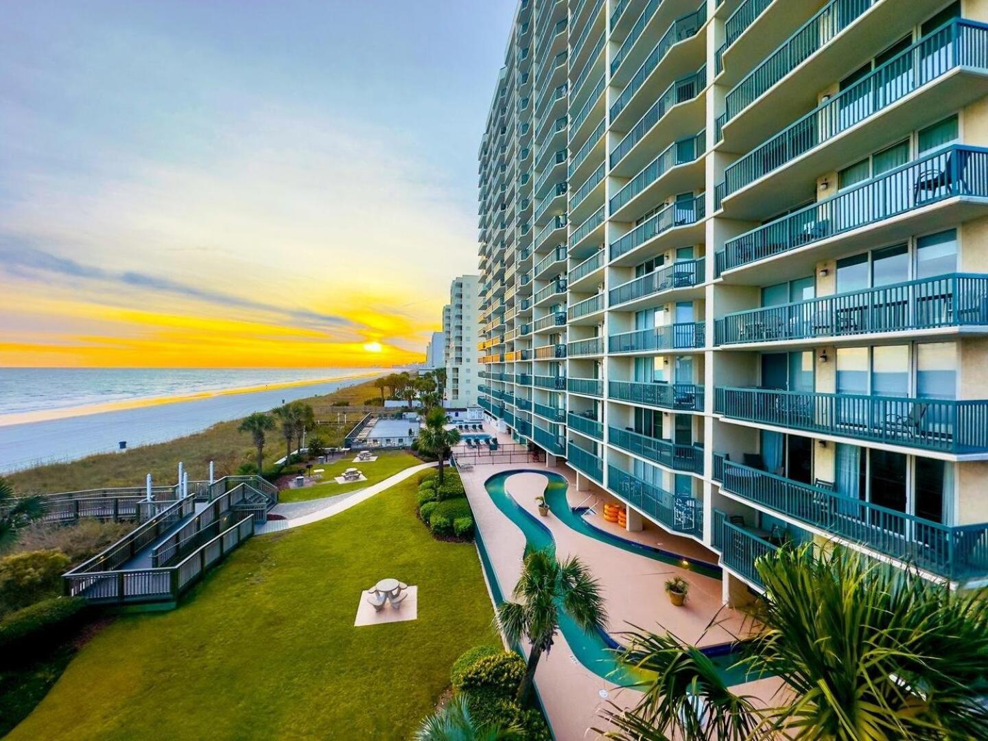 Ashworth 1001 Apartment