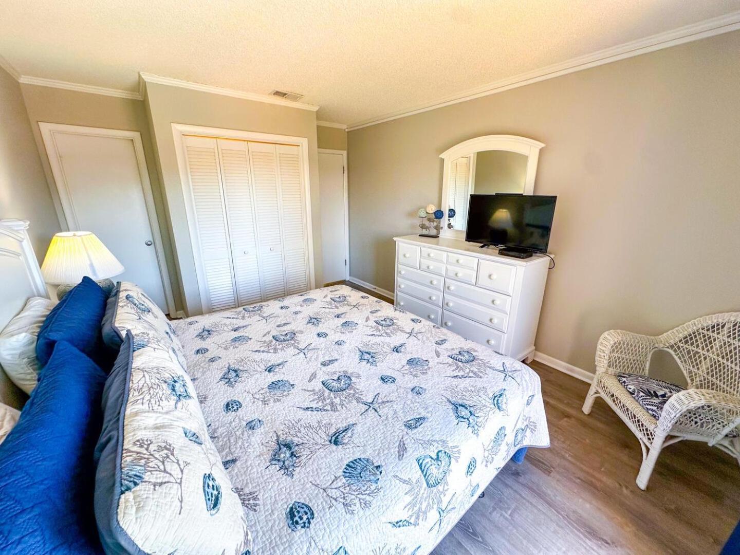 Tilghman And Racquet Club 320 Apartment