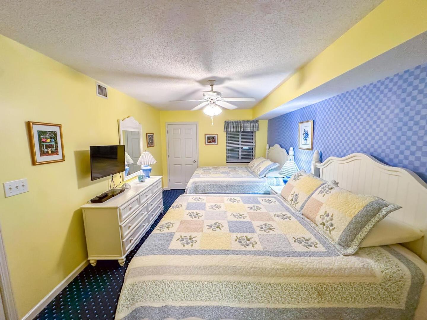 South Shore 1202 Apartment