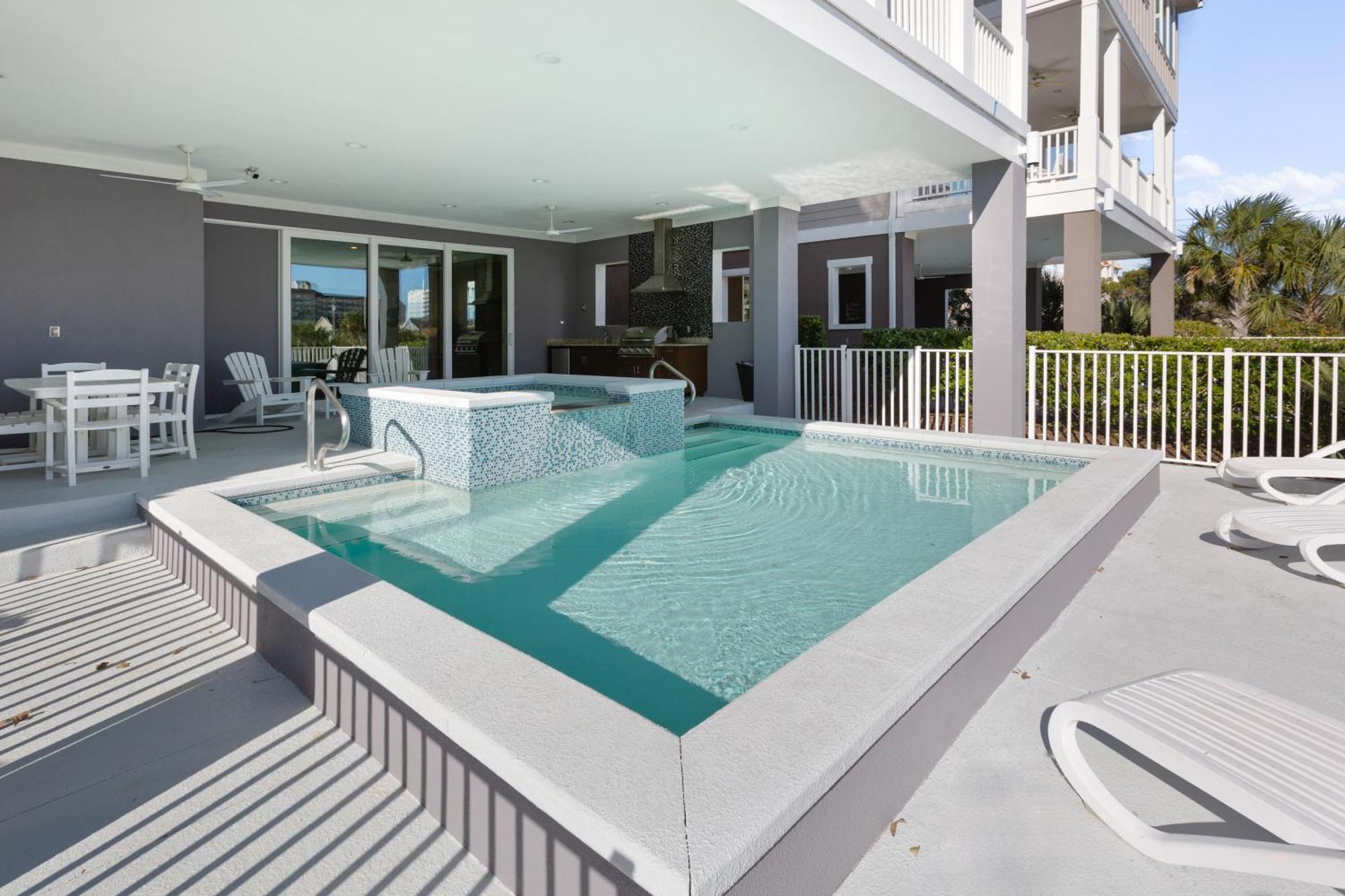 Dare2Dream - Luxury Home At North Beach Resort & Villas *