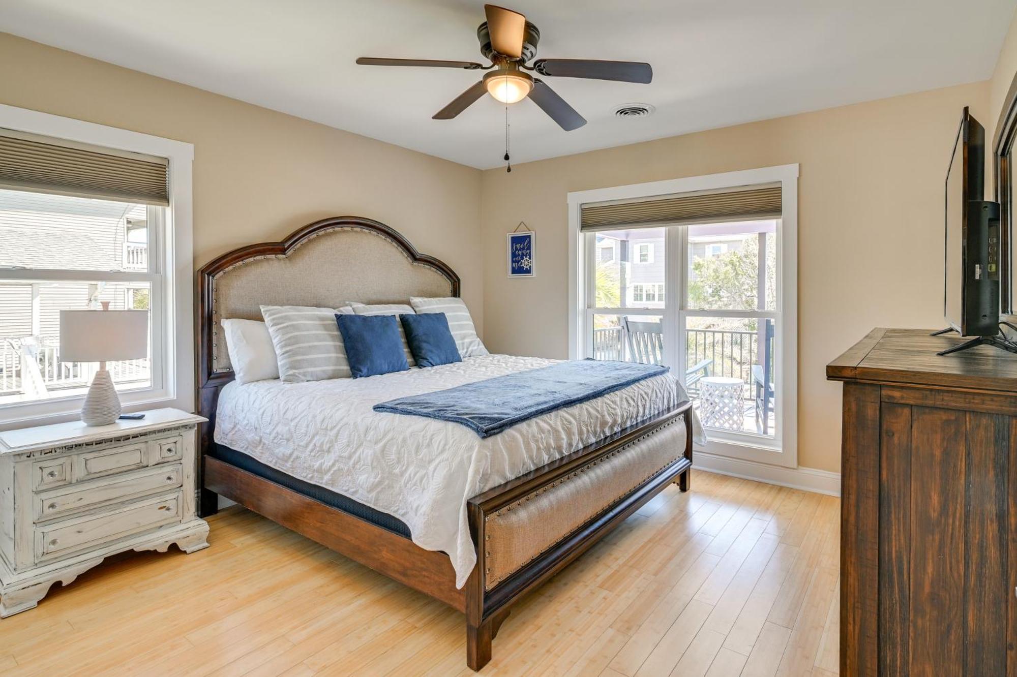 Surfside Vacation With Private Pool! * Myrtle Beach