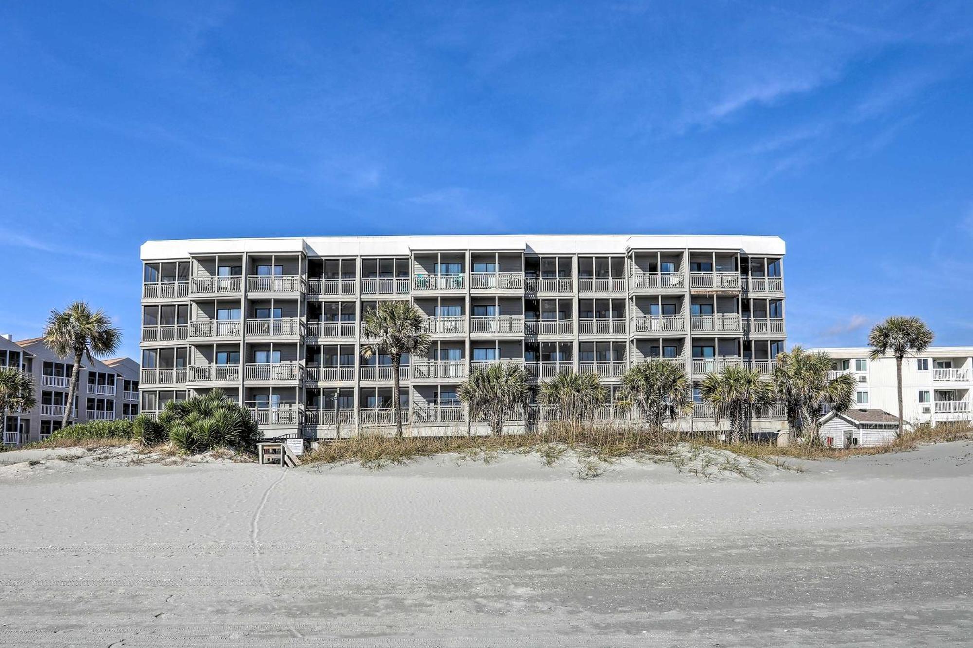 Myrtle With Pool Access - Walk To Beach! * Myrtle Beach