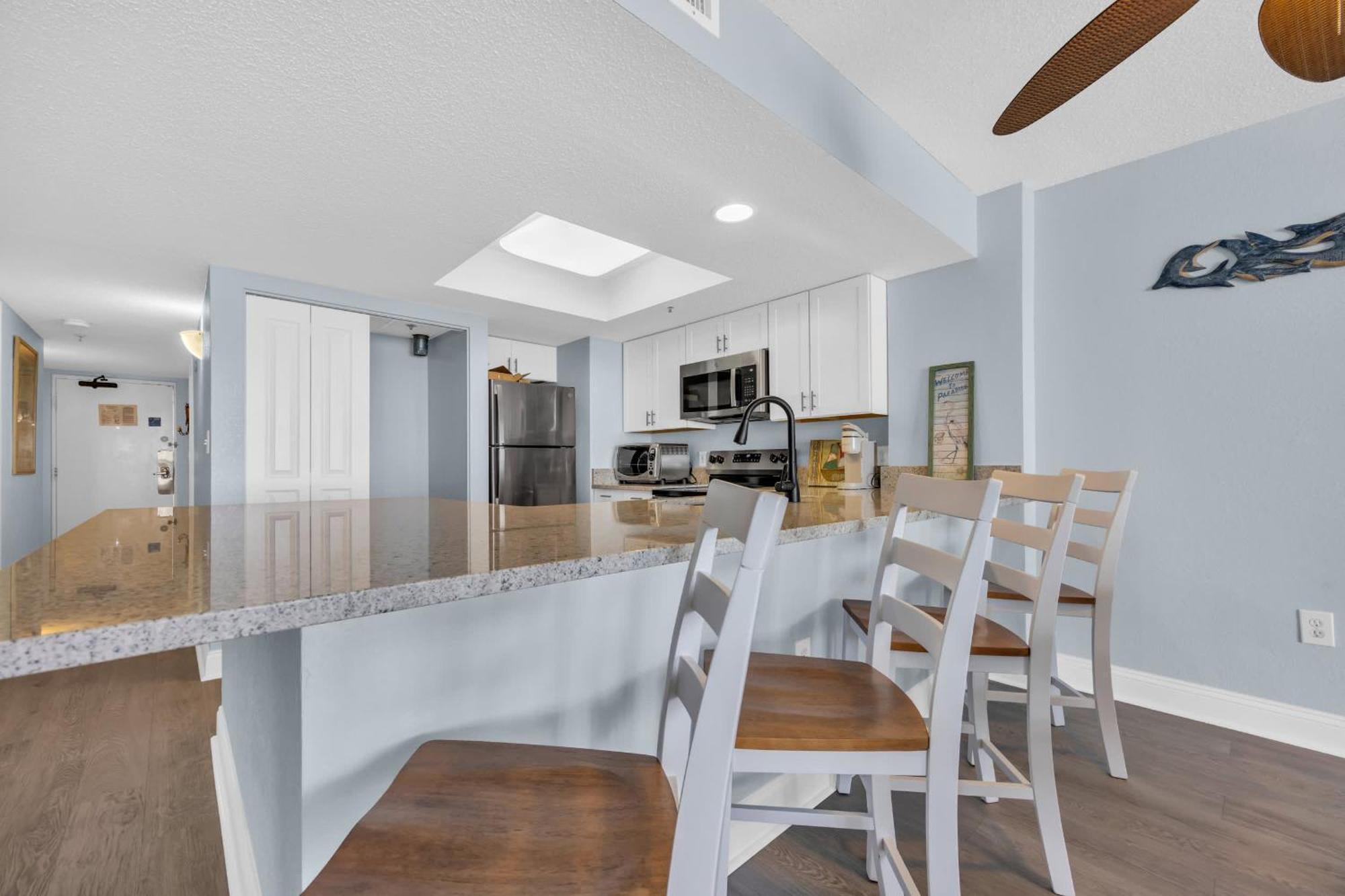 Family-friendly Oceanfront At Compass Cove In Myrtle