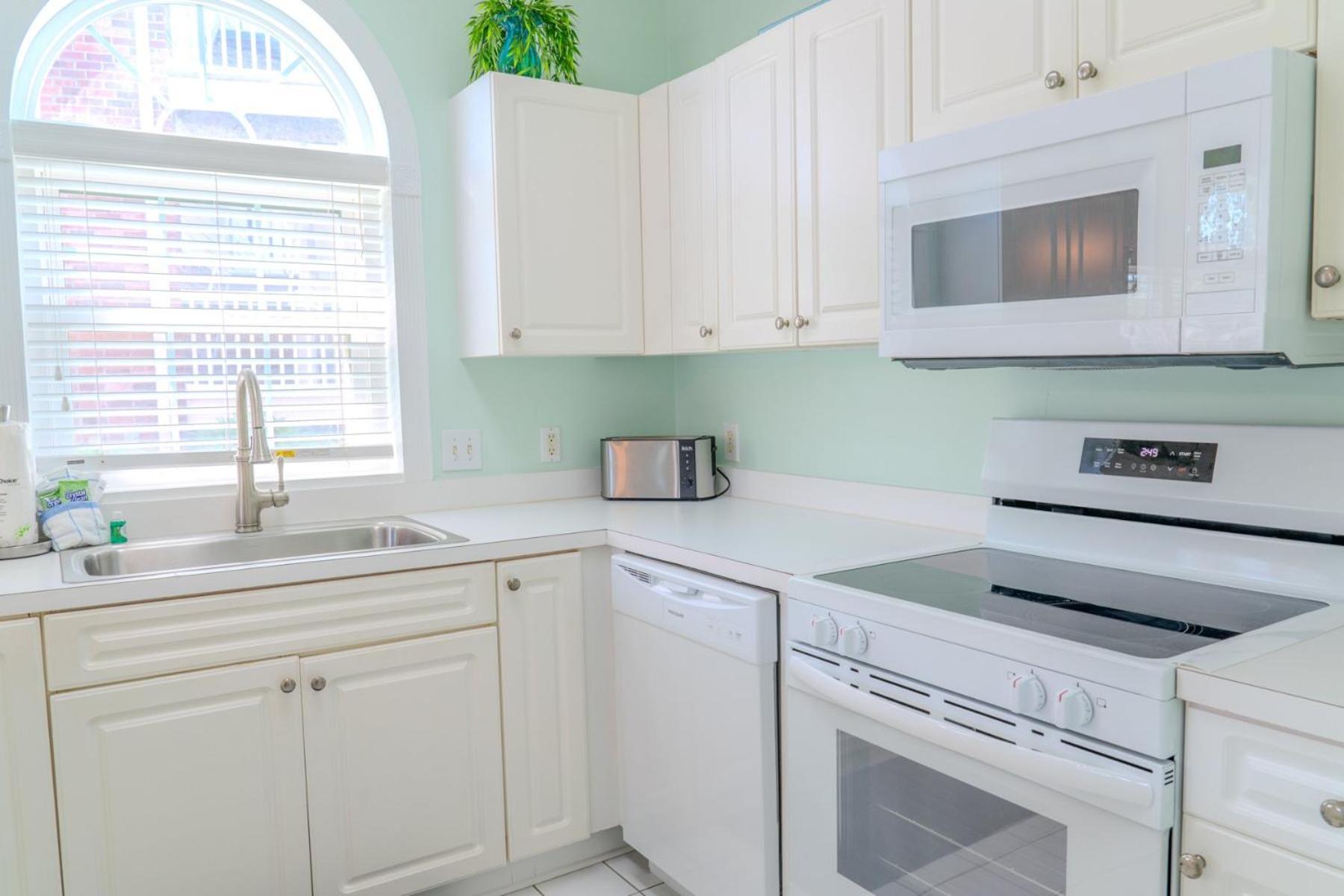 Holiday home Ground Floor 2 Bed 2 Bath Riverwalk At Arrowhead Country Club Unit 104 *
