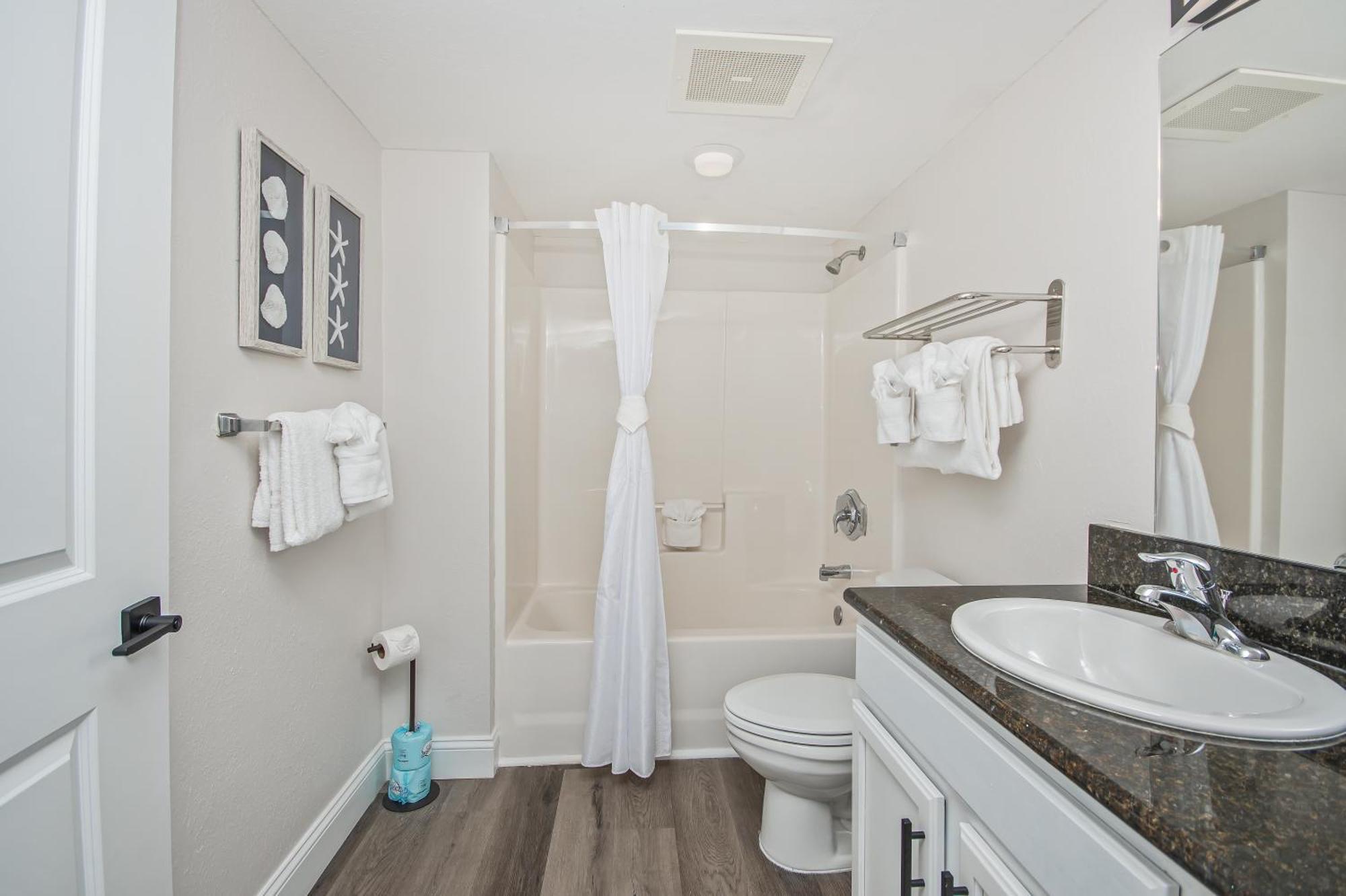 New Luxury Oceanfront 2br With Relaxing Ambiance Apartment Myrtle Beach