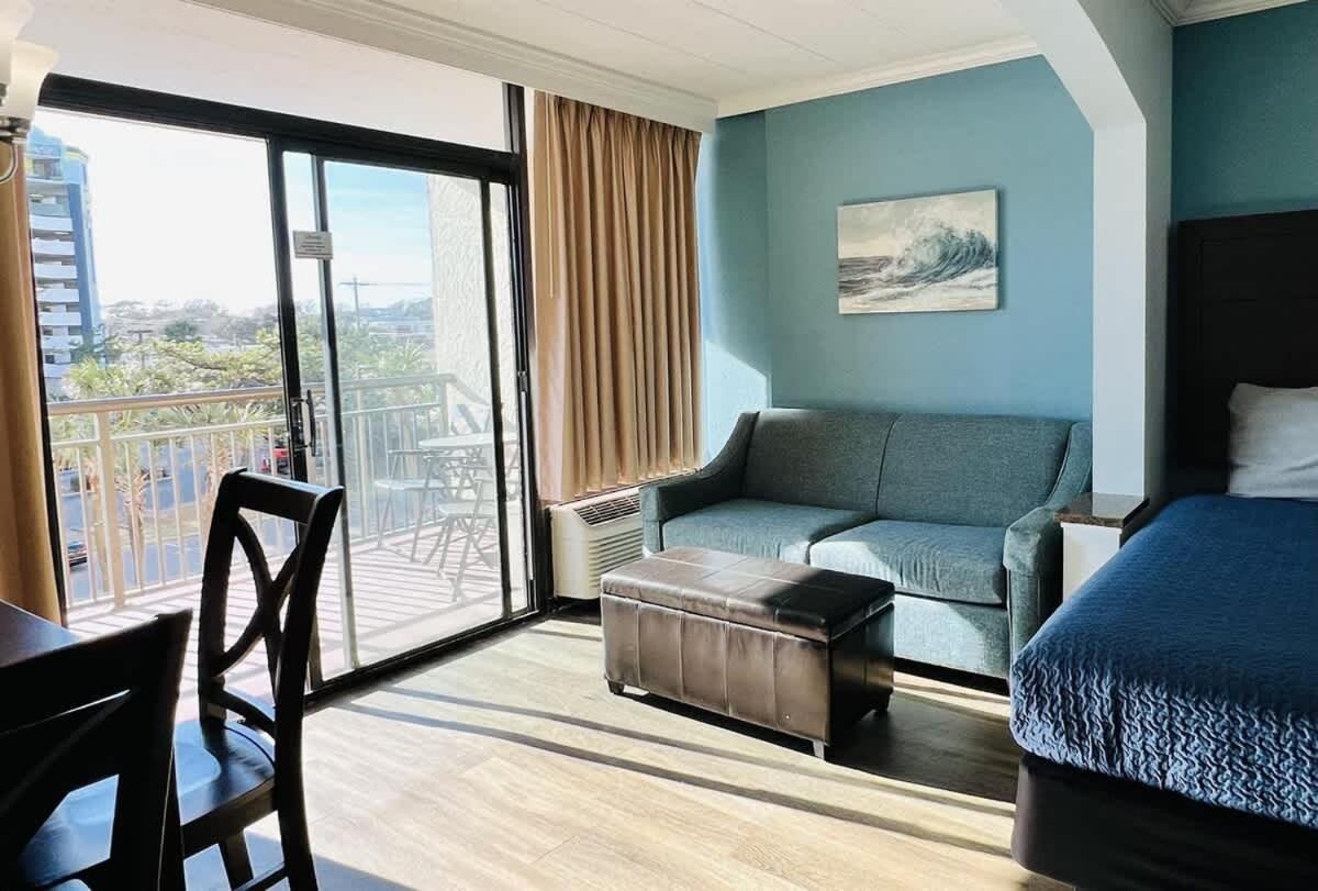*see The Waves From Your Big Balcony*great Pools, Hot Tubs*h34 * Myrtle Beach