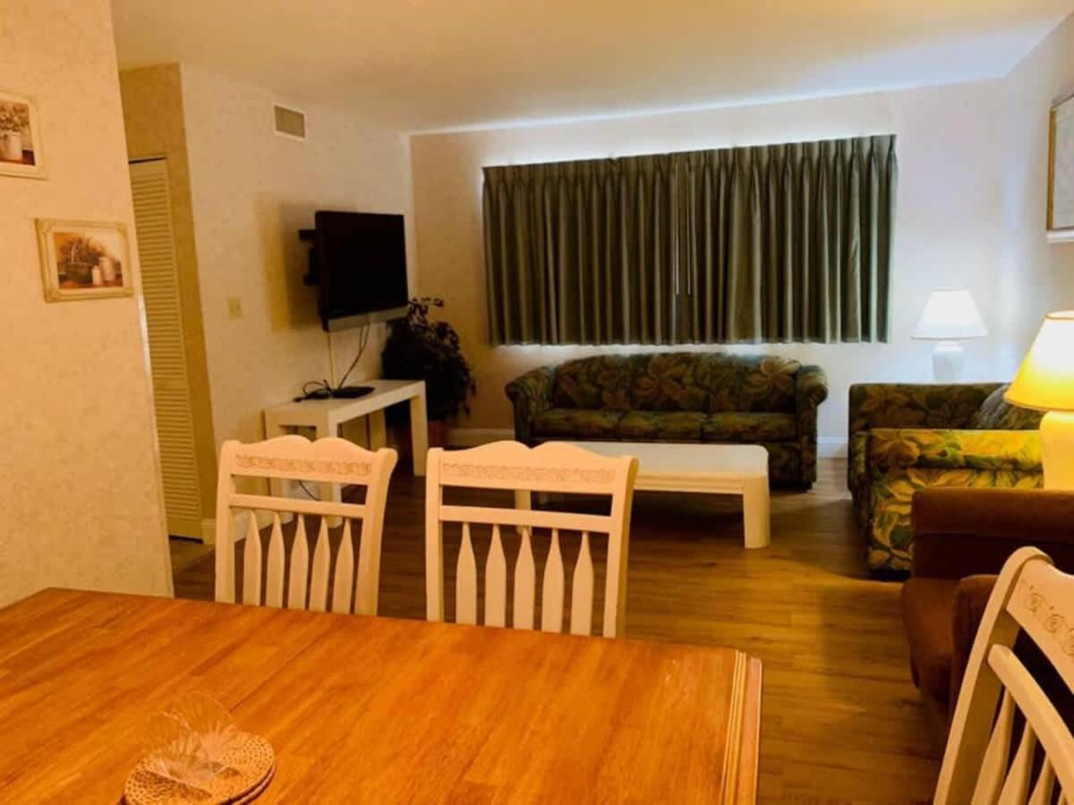 Holiday home *delightful Family Retreat*pool, Steps To The Sand*h32-3 Myrtle Beach