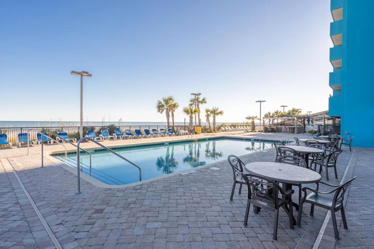 Aparthotel Renovated Oceanview King Unit 8th Floor Landmark Myrtle Beach