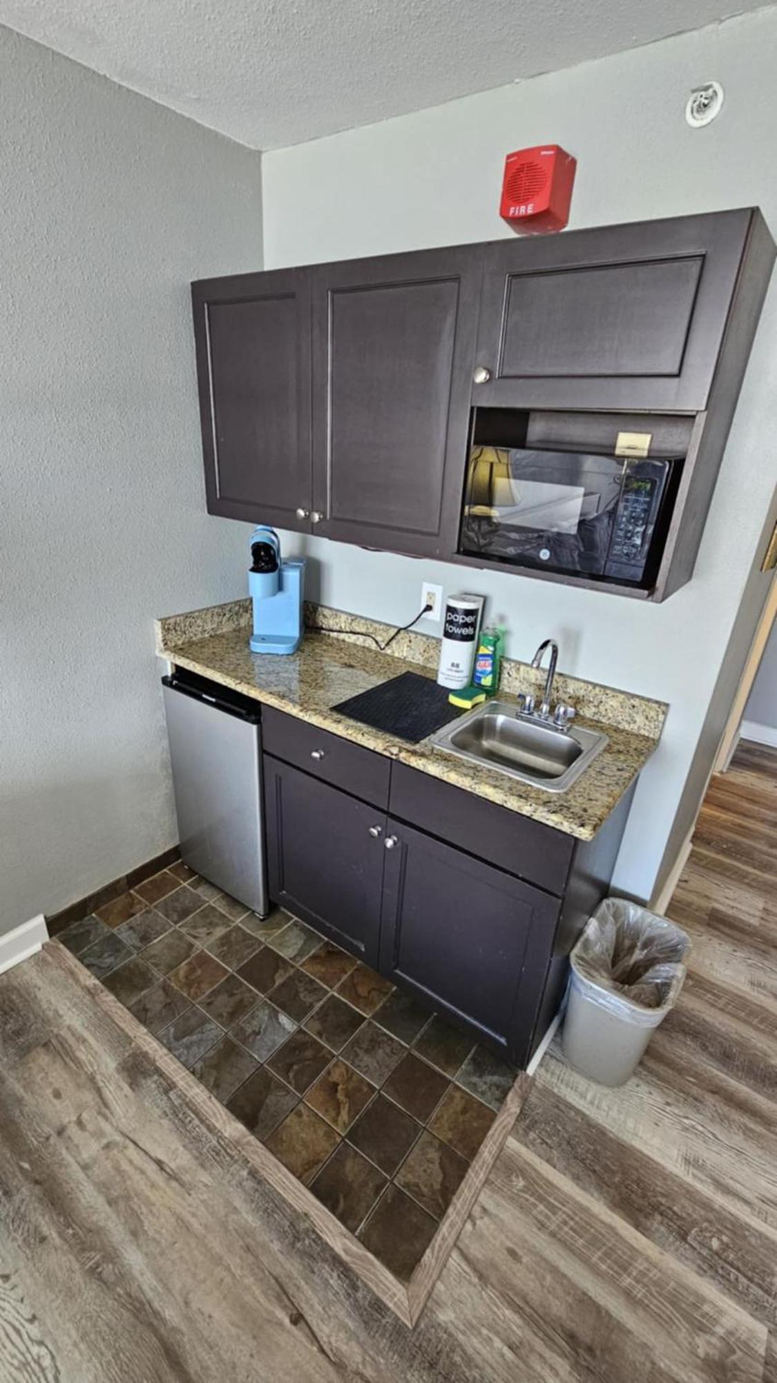Renovated Oceanview King Unit 8th Floor Landmark * Myrtle Beach