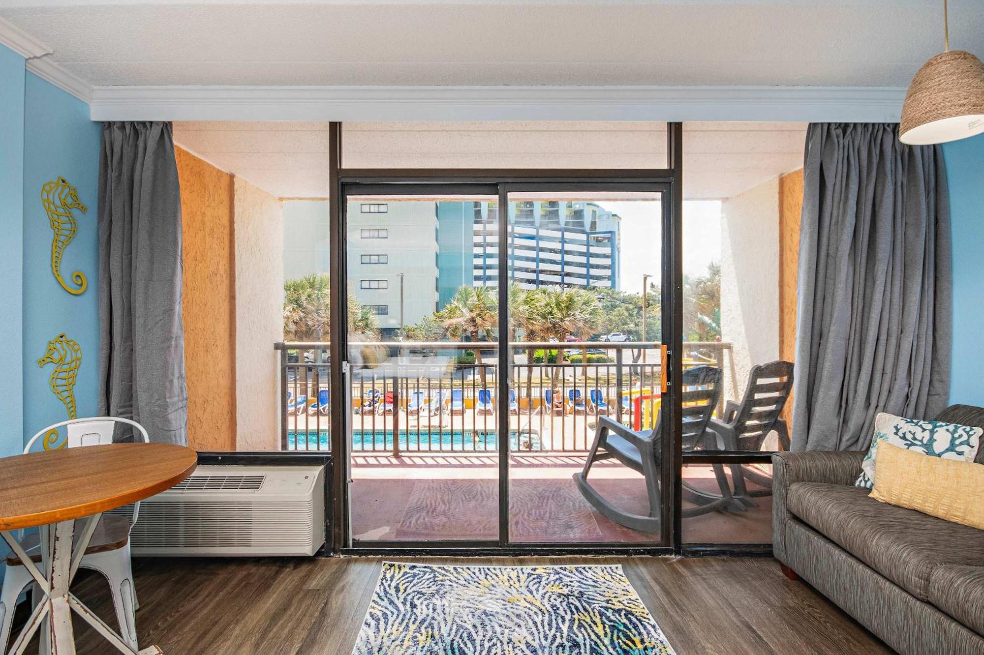 Beachview Bliss King Bed Pools Lazy River Hot Tubs Free Tickets No Fees M23 Holiday home Myrtle Beach