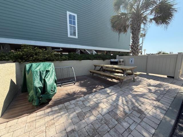 Holiday home Shores Of Surfside I - 205