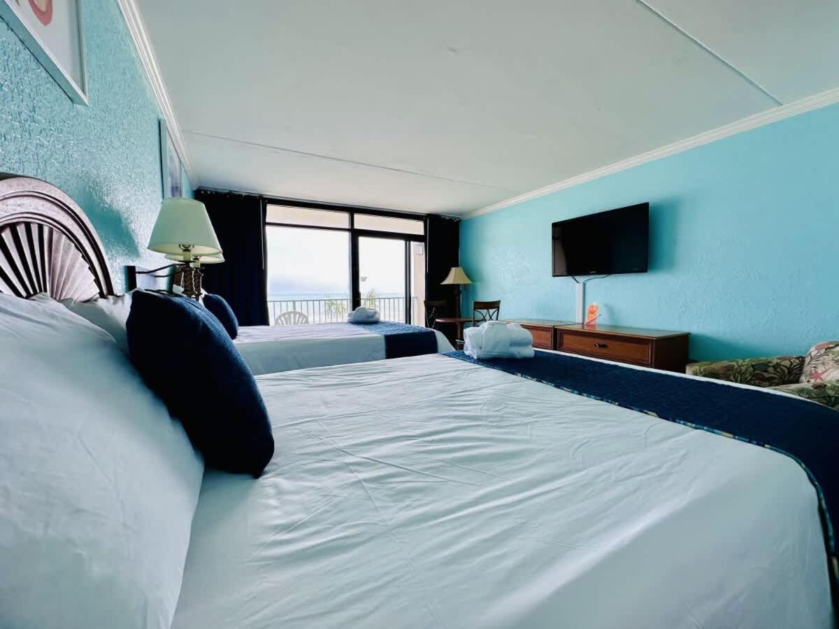 *see Dolphins From Your Balcony*queen Beds*pools*hot Tubs++*h232 Myrtle Beach