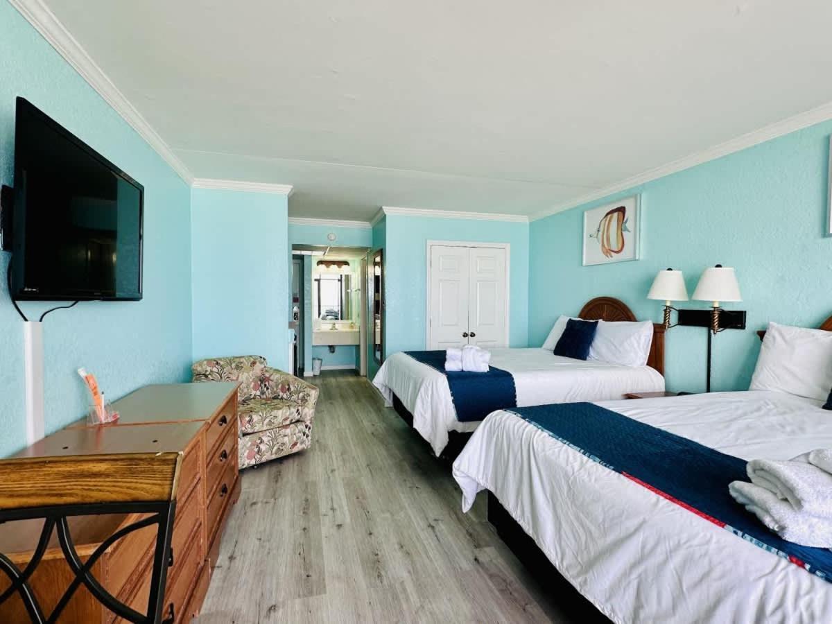 *see Dolphins From Your Balcony*queen Beds*pools*hot Tubs++*h232 * Myrtle Beach