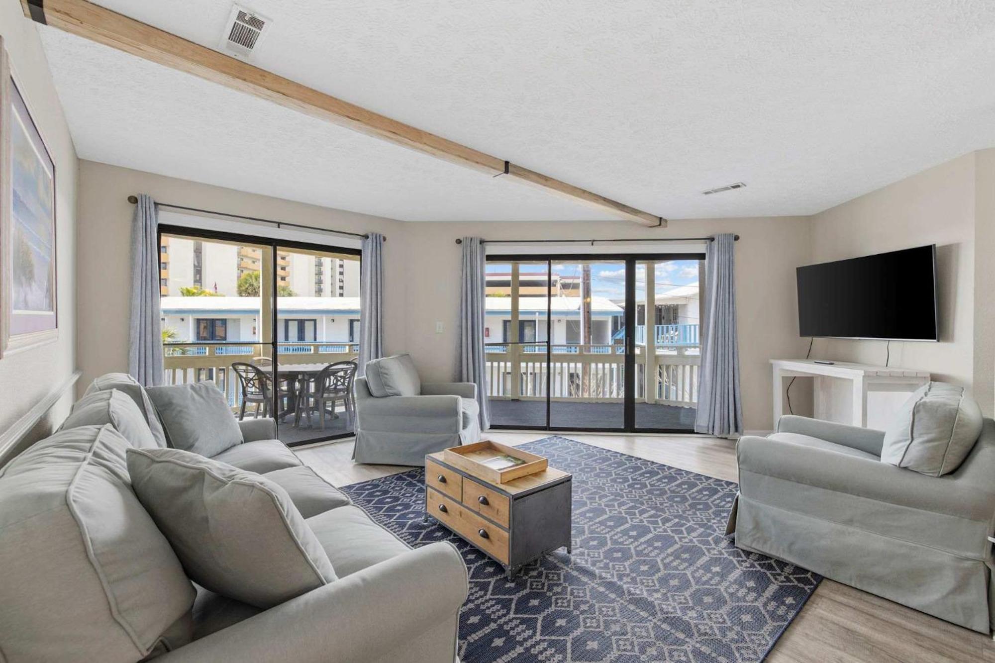 Holiday home Chelsea House Unit 201 Myrtle Beach