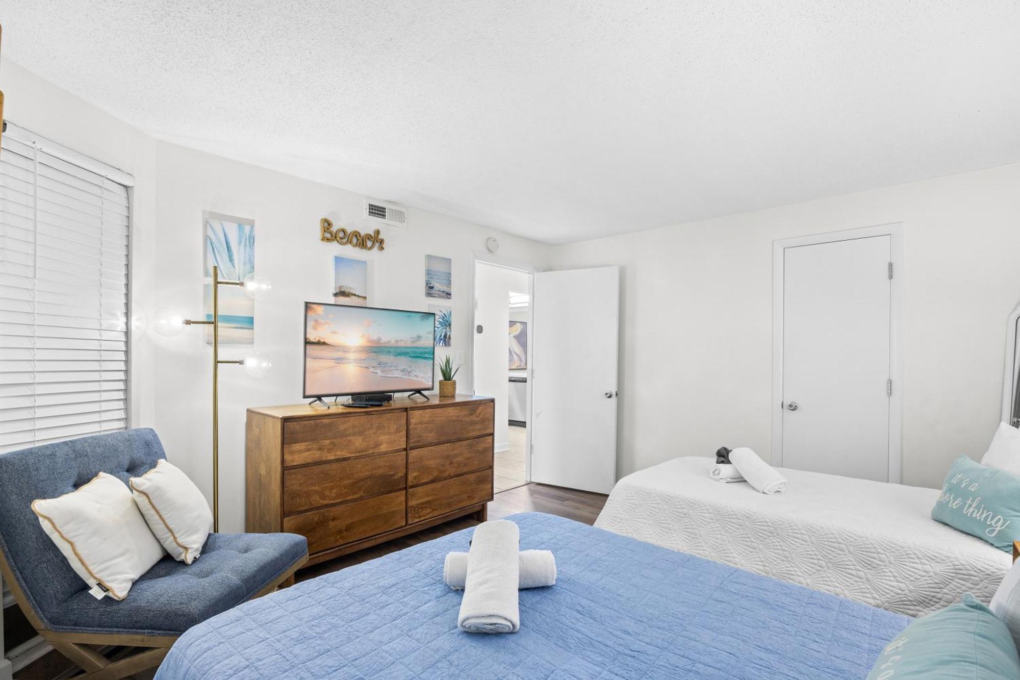 Direct Ocean Front 3br 3ba Front *