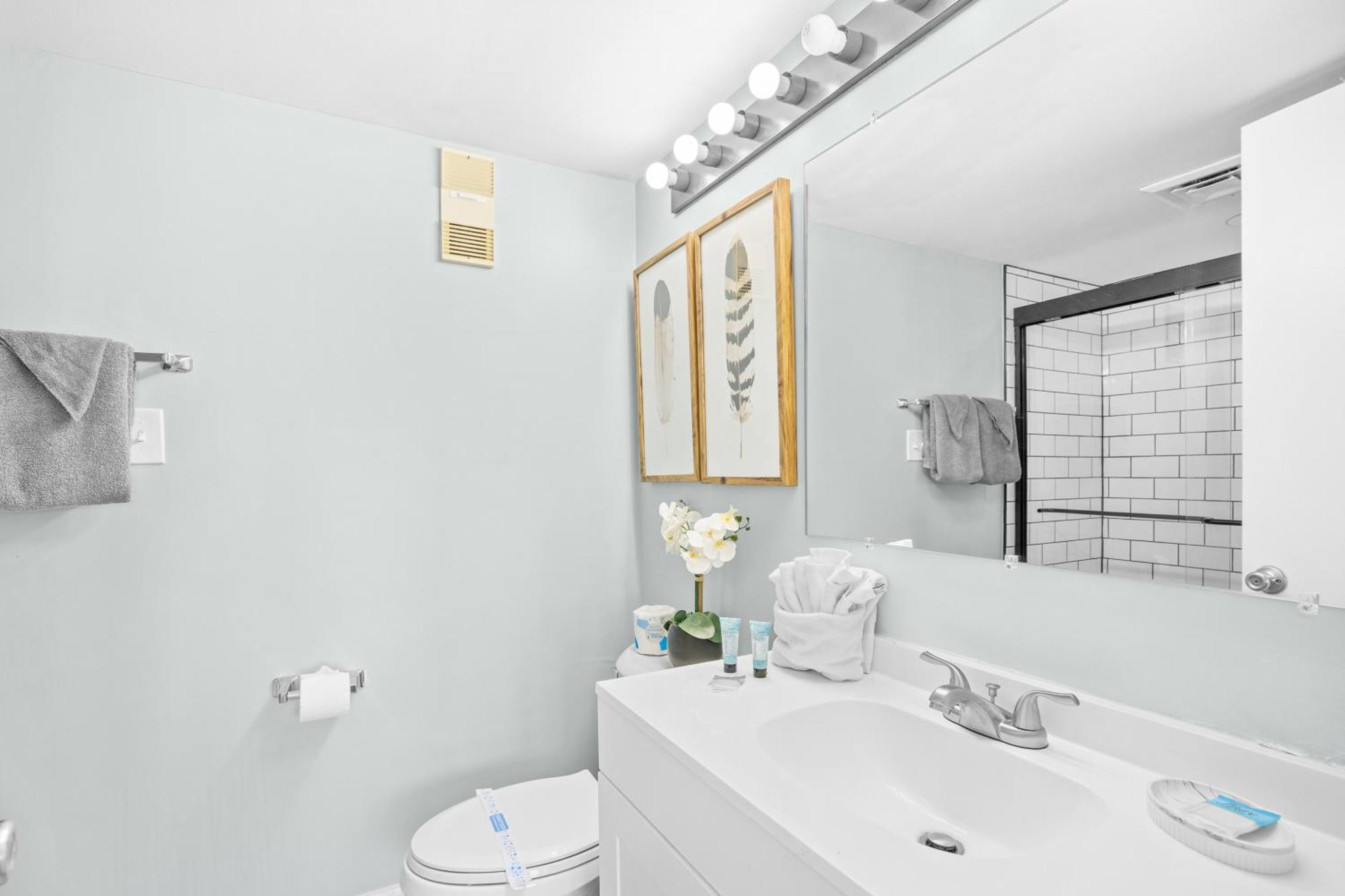 Direct Ocean Front 3br 3ba Front *
