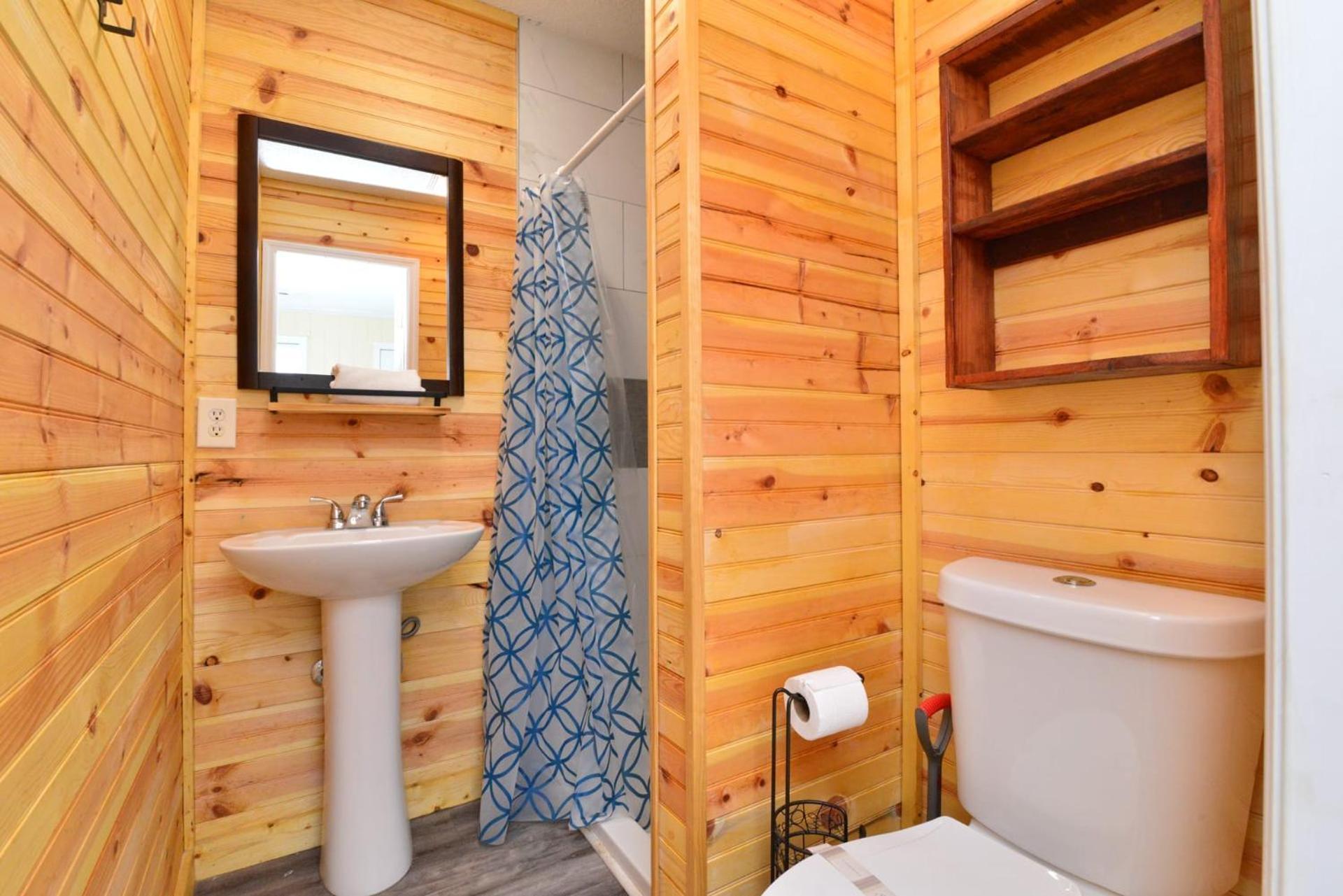 Suns Out Steps To W Private Pool In Cherry Grove Holiday home