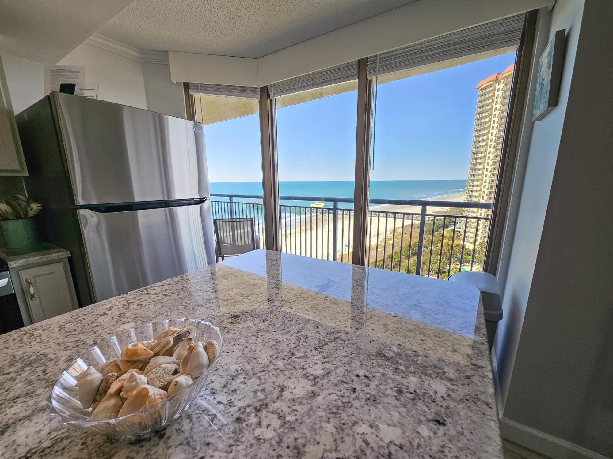 Oceanview In Brighton, 1504 - Full Access Apartment