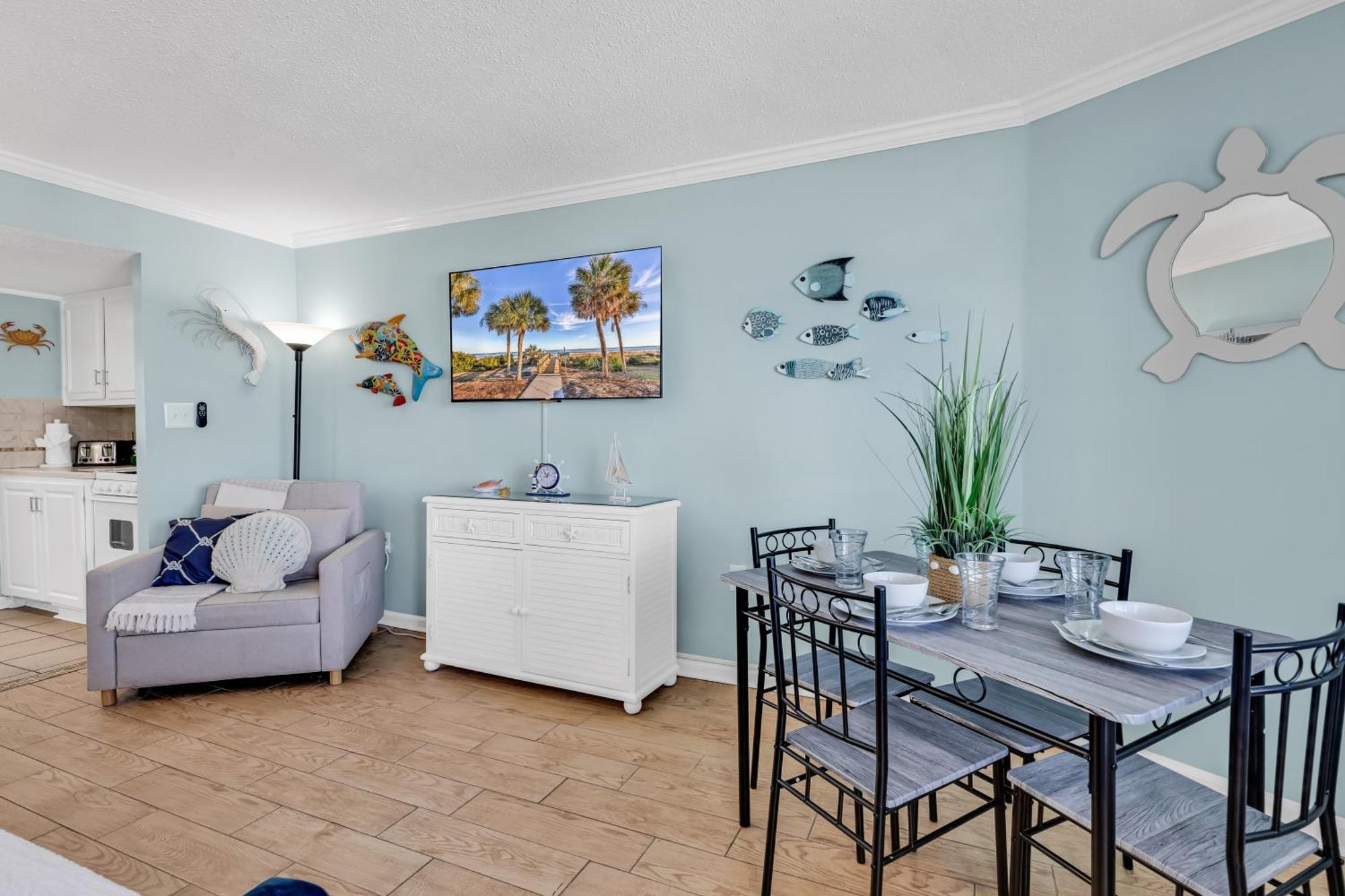 Bluewater 1501 Apartment