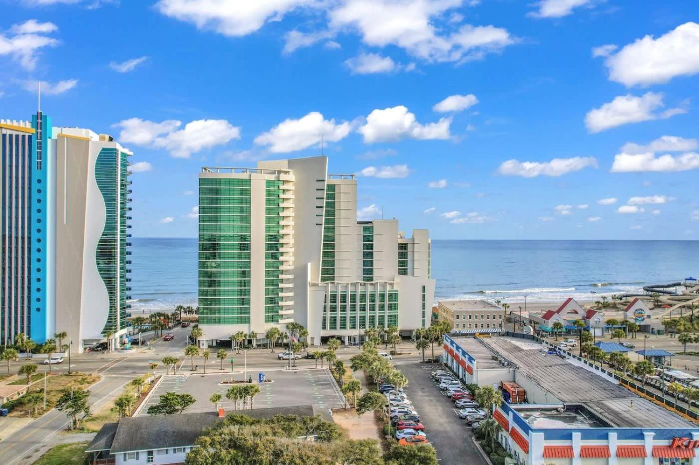 Sandy 1705 - Oceanfront Views