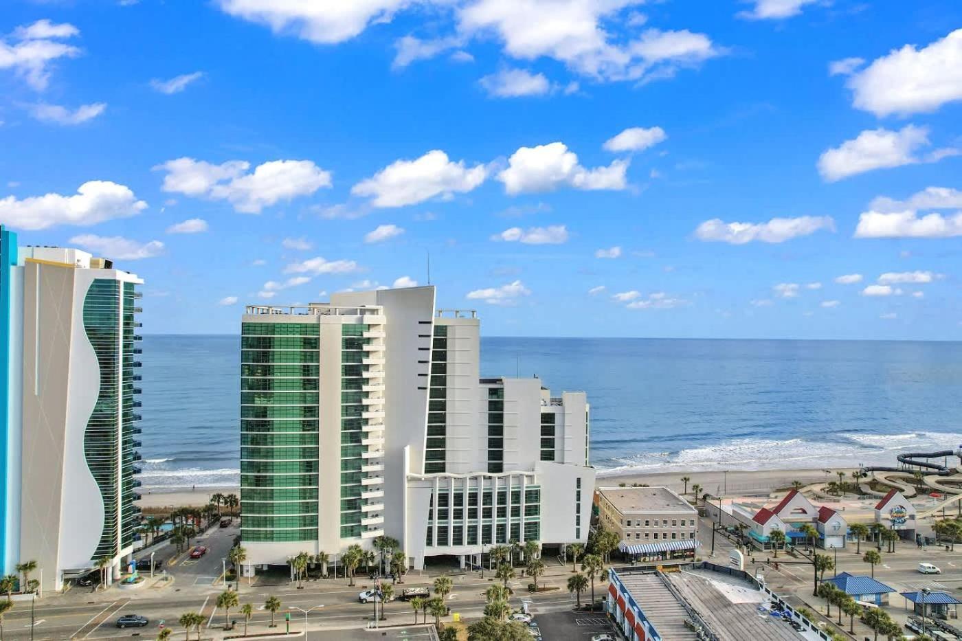 Sandy 1705 - Oceanfront Views Holiday home *