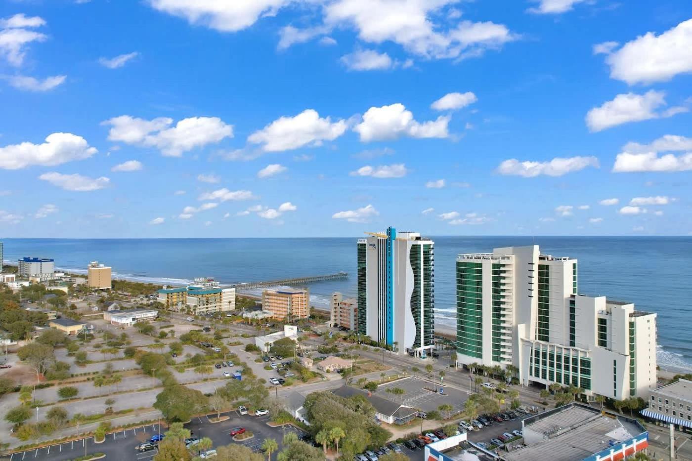Luxury Oceanfront 3 Bedroom At Sandy Holiday home *