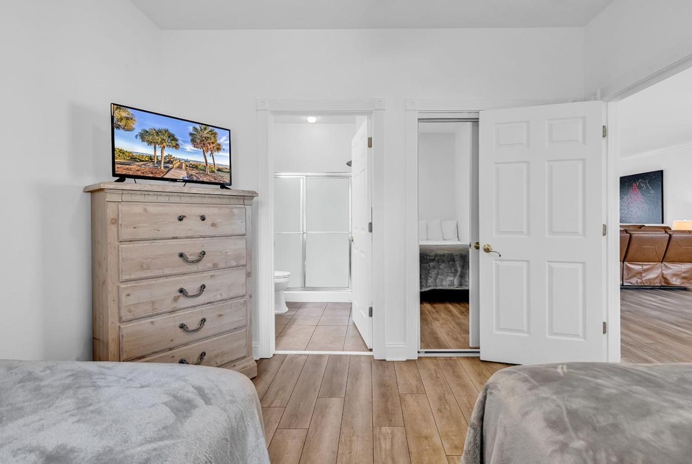 Myrtlewood By Monarch Apartment