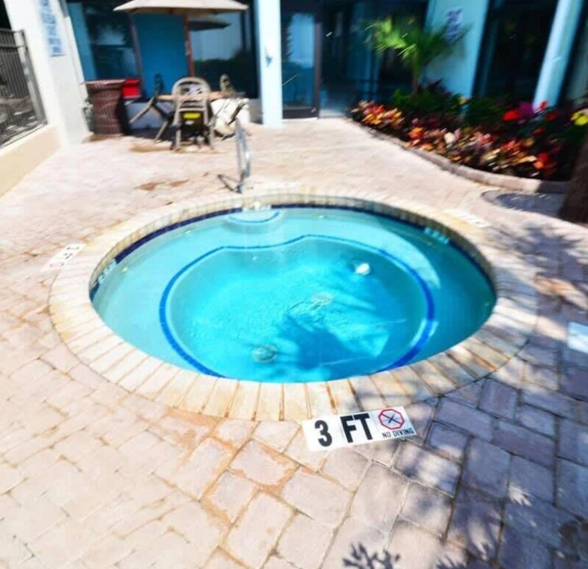 Flip Flop At Compass Cove Aparthotel