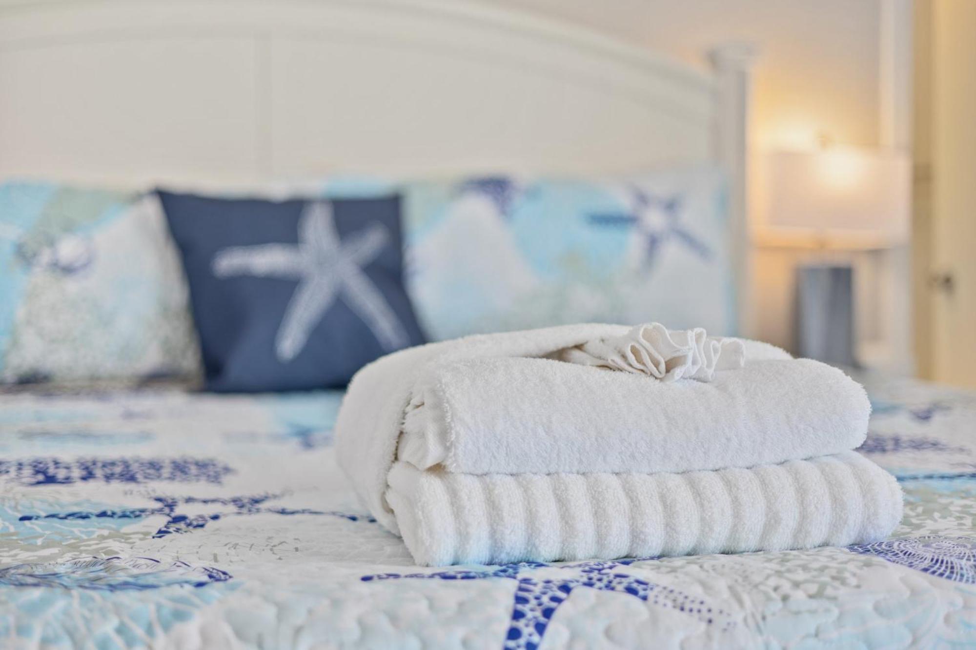 Apartment Seaglass Escape By Mybeach Vacation *