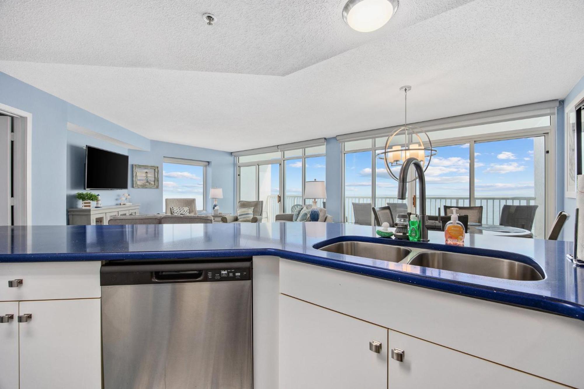 Apartment Seaglass Escape By Mybeach Vacation