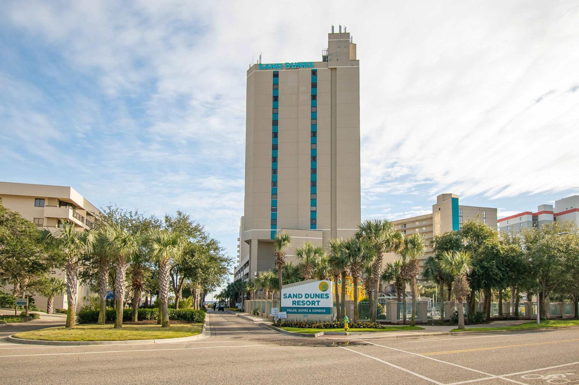 Holiday home *see Dolphins From Your Balcony*queen Beds*pools*hot Tubs++*h232 Myrtle Beach