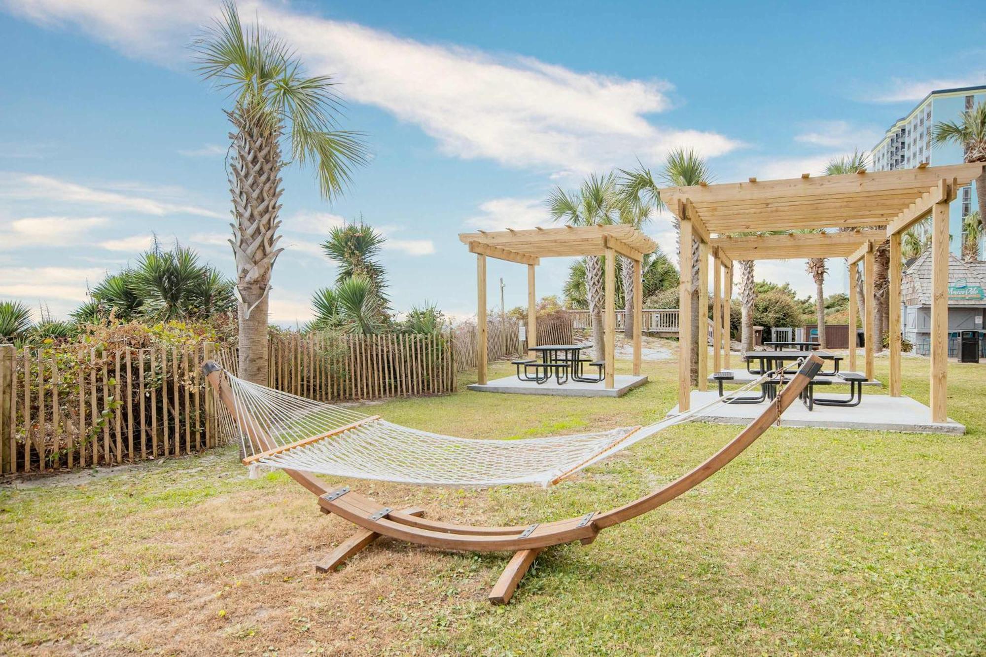 *oceanfront Retreat*king Bed *great Pools, Hot Tubs+++*o41 Holiday home