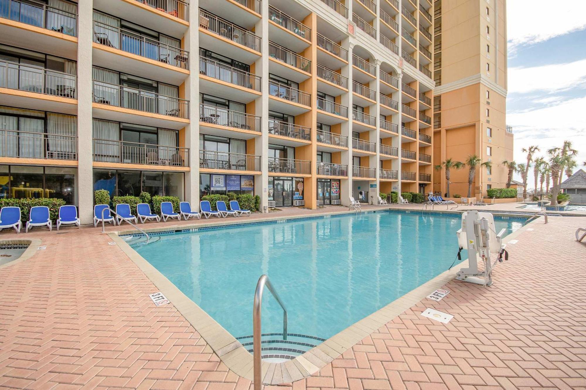 Holiday home Tide & Tranquility,pools,views,king,free Tix,m44 Myrtle Beach