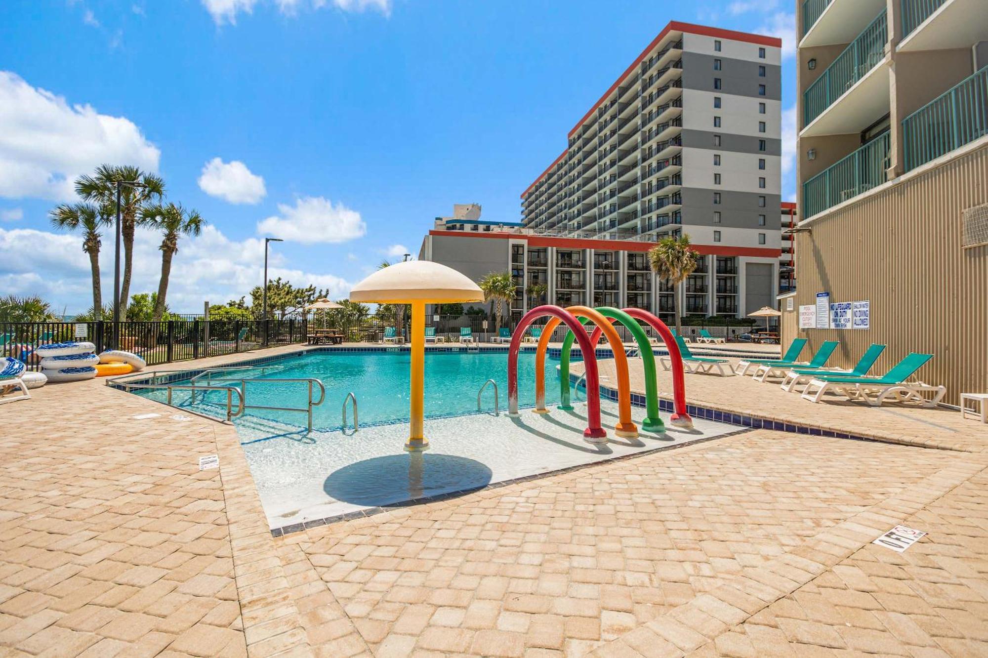 *updated Family Escape*pools, Hot Tubs, Holiday home Myrtle Beach